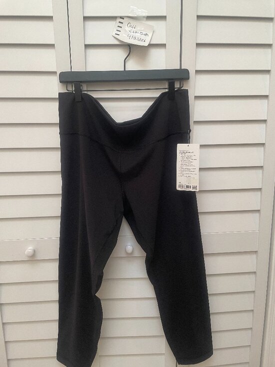lululemon athletica Pants - Lululemon Wunder Under HR Leggings 25” Size 18